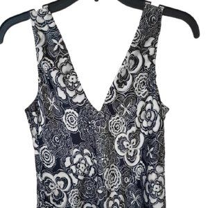 Old Navy Women's Tank Size S Black and White Silk